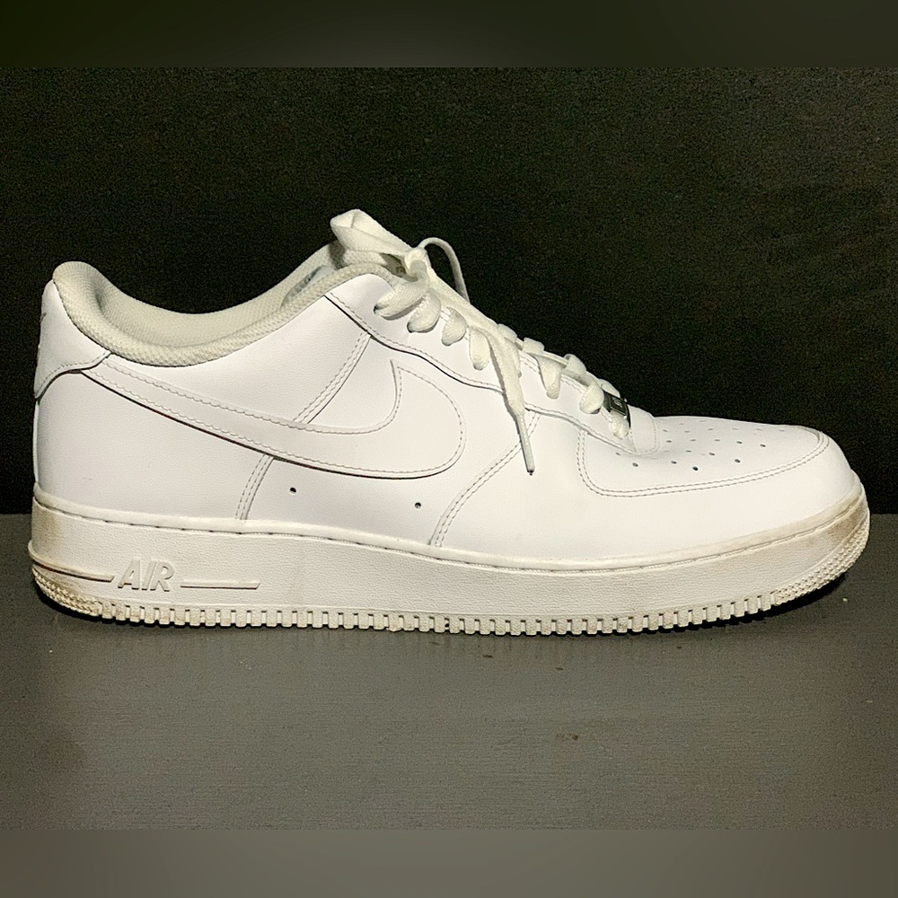 Nike Air Force 1 white ‘07 men’s size 13